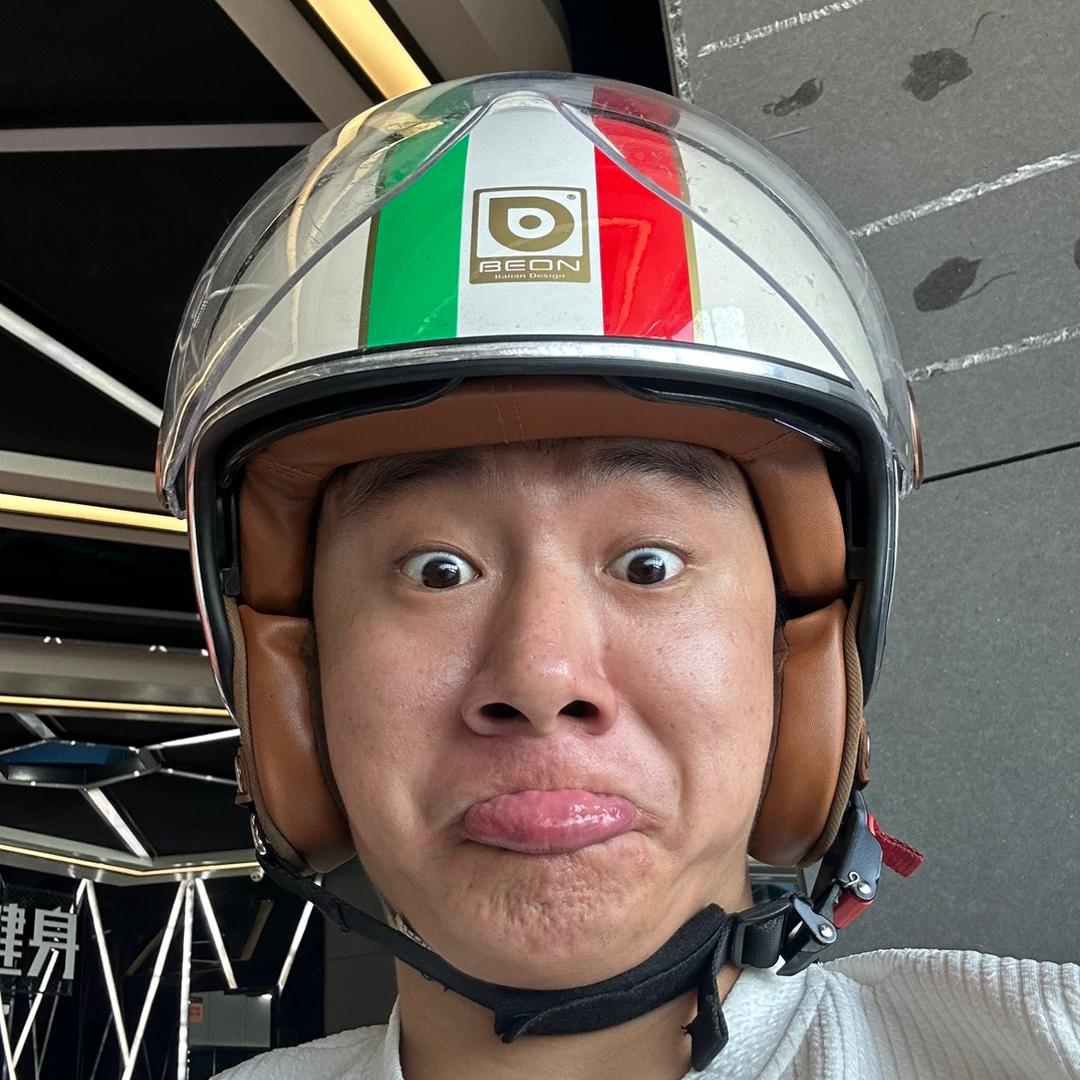 甯老师（ning 四声）