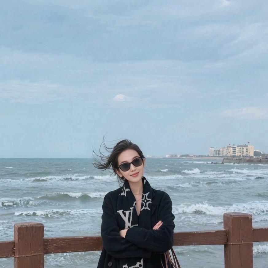 @ 努尔💚爱穿搭