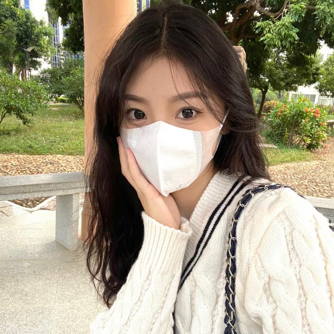 小柒