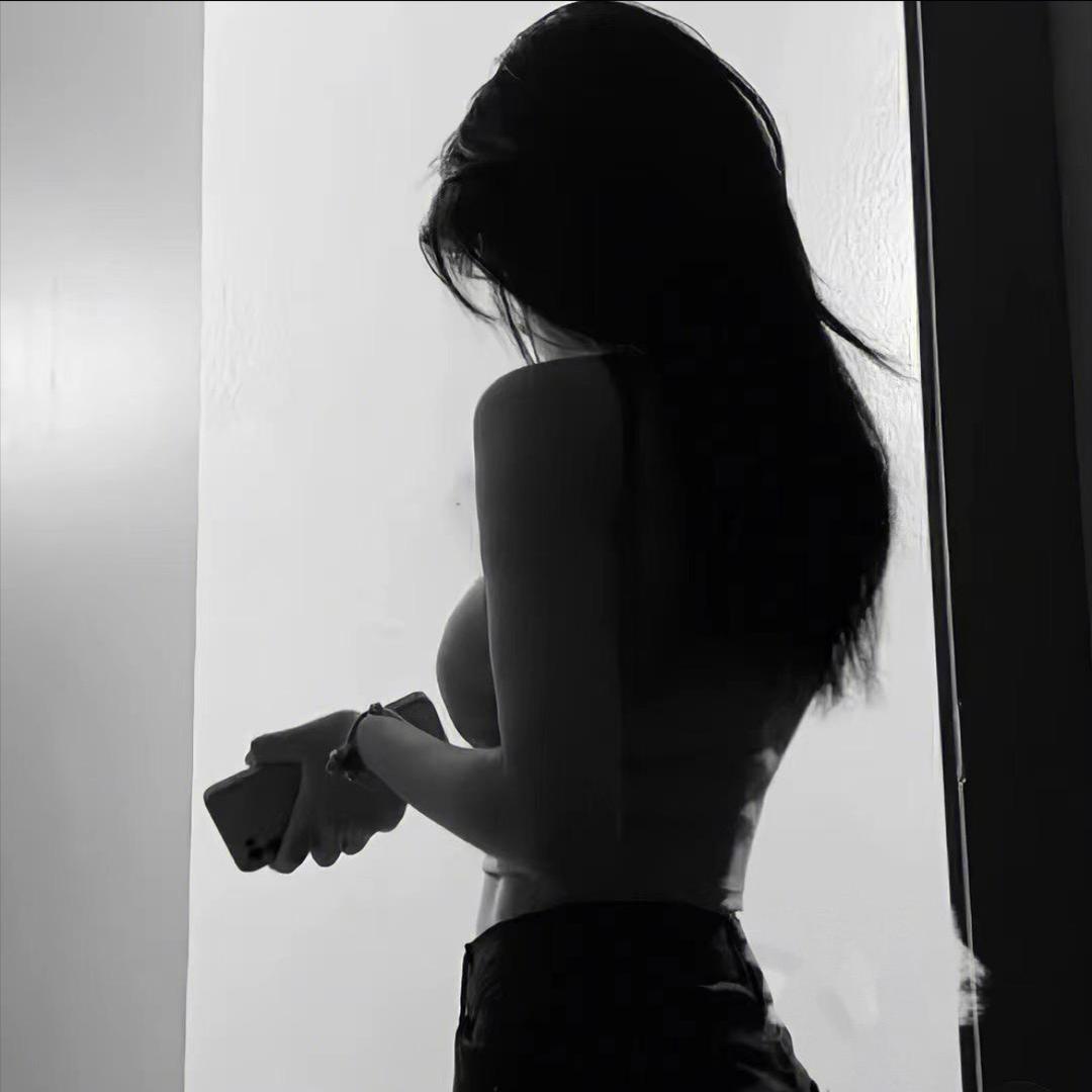 Y..