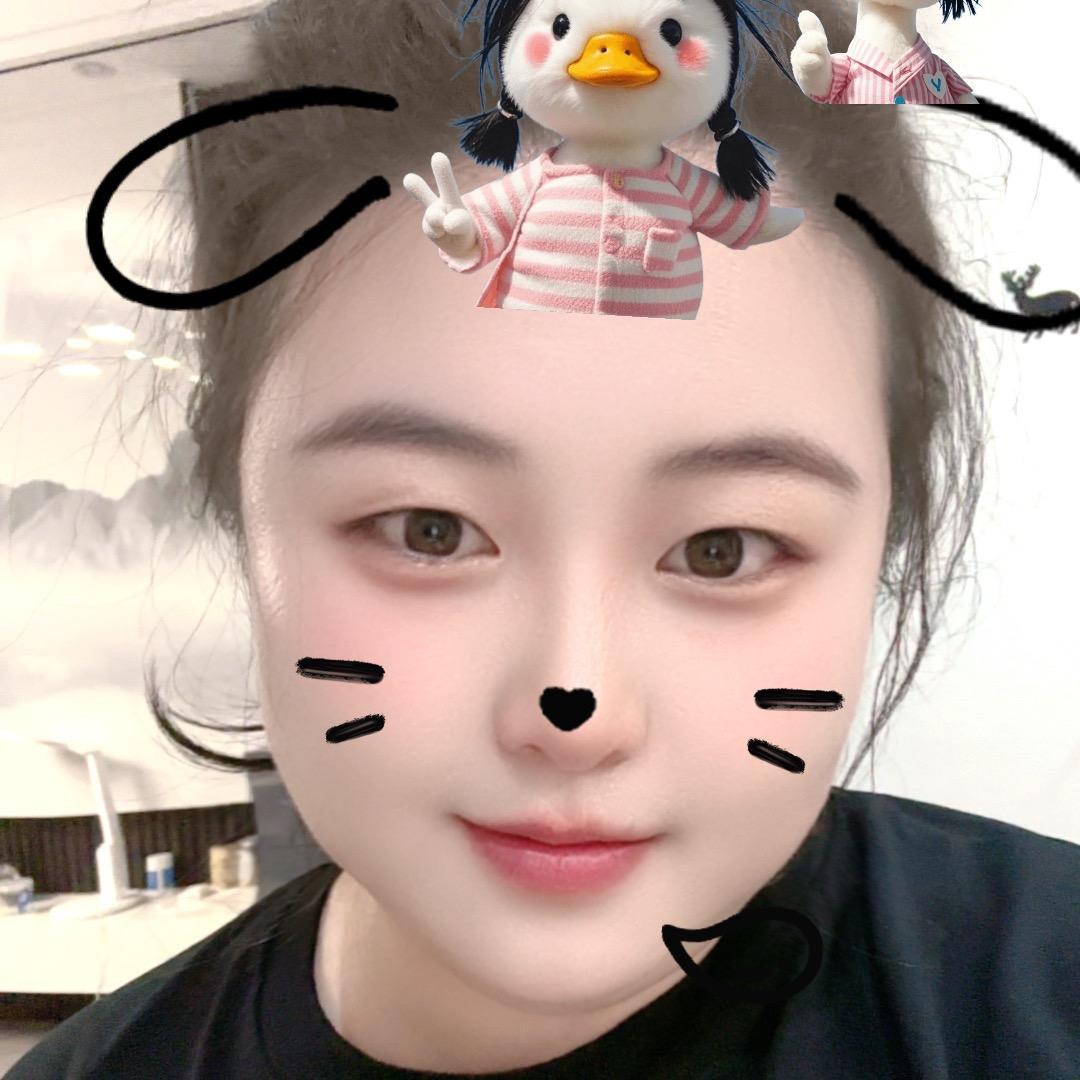 芳菲里任娜子