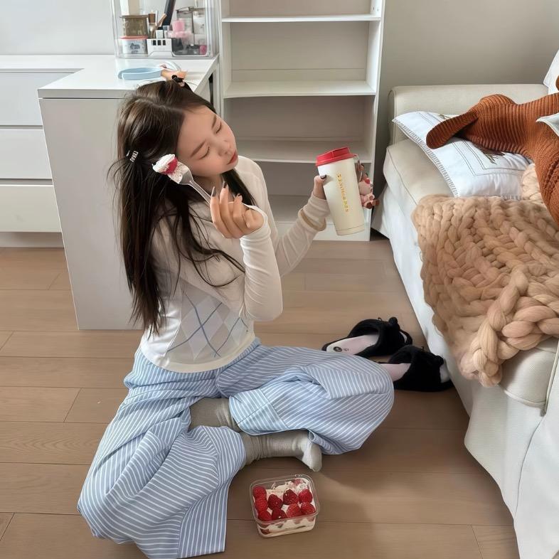 一只船^