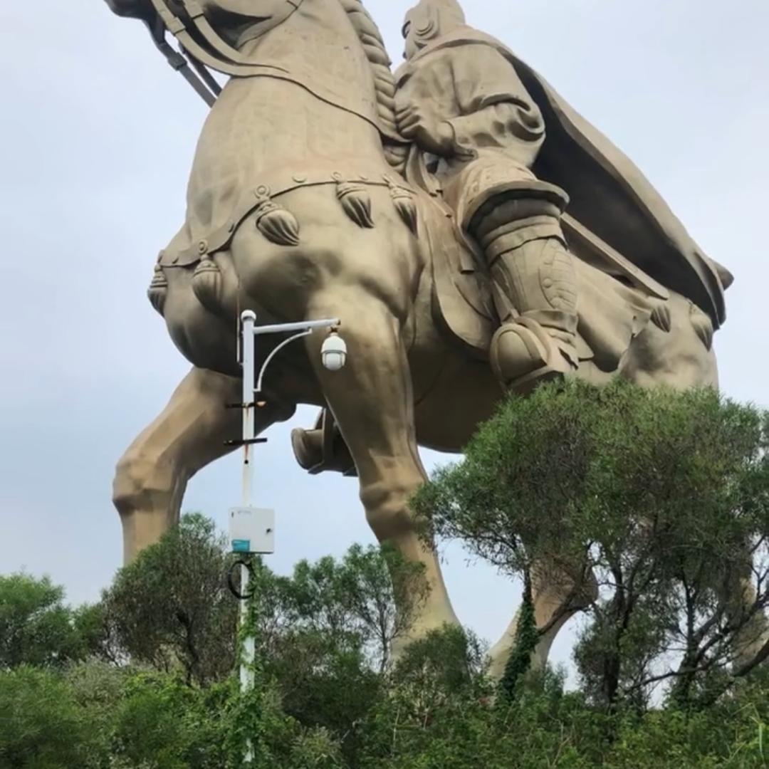 用心做事，坚持到底