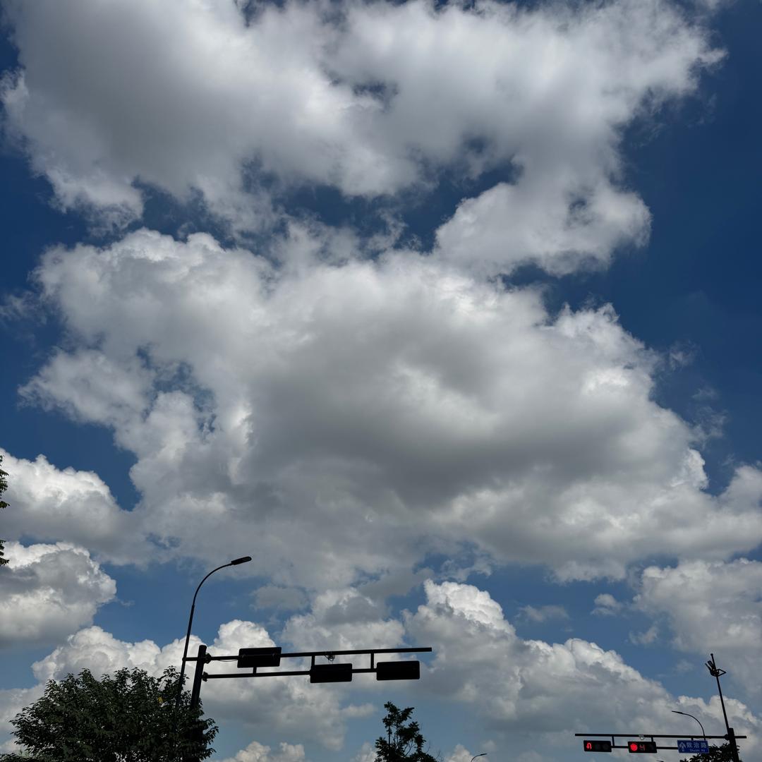 空白⁽⁽◝( ˙ ꒳ ˙ )◜⁾⁾