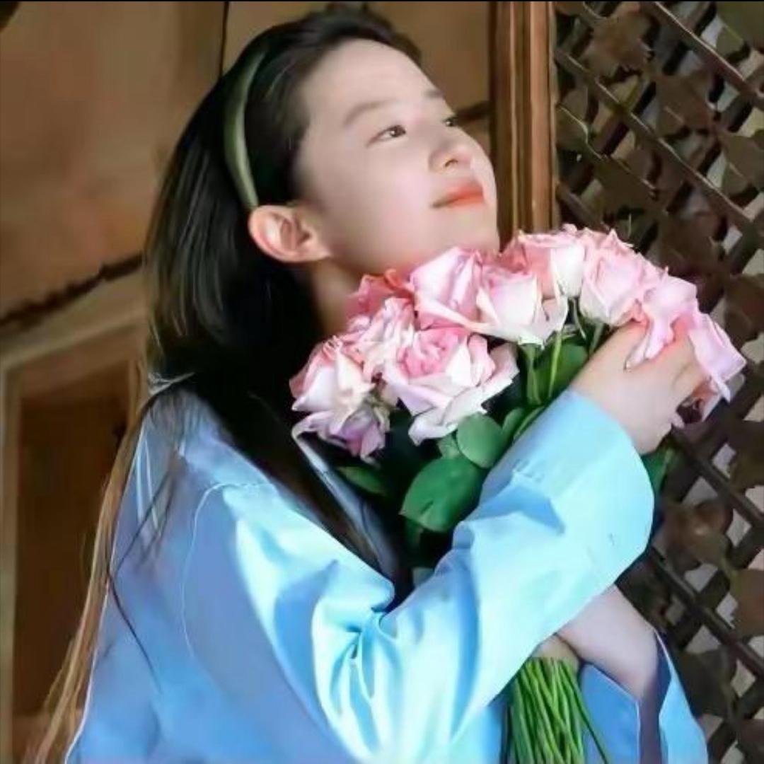 🍍杨阳阳阳🍍