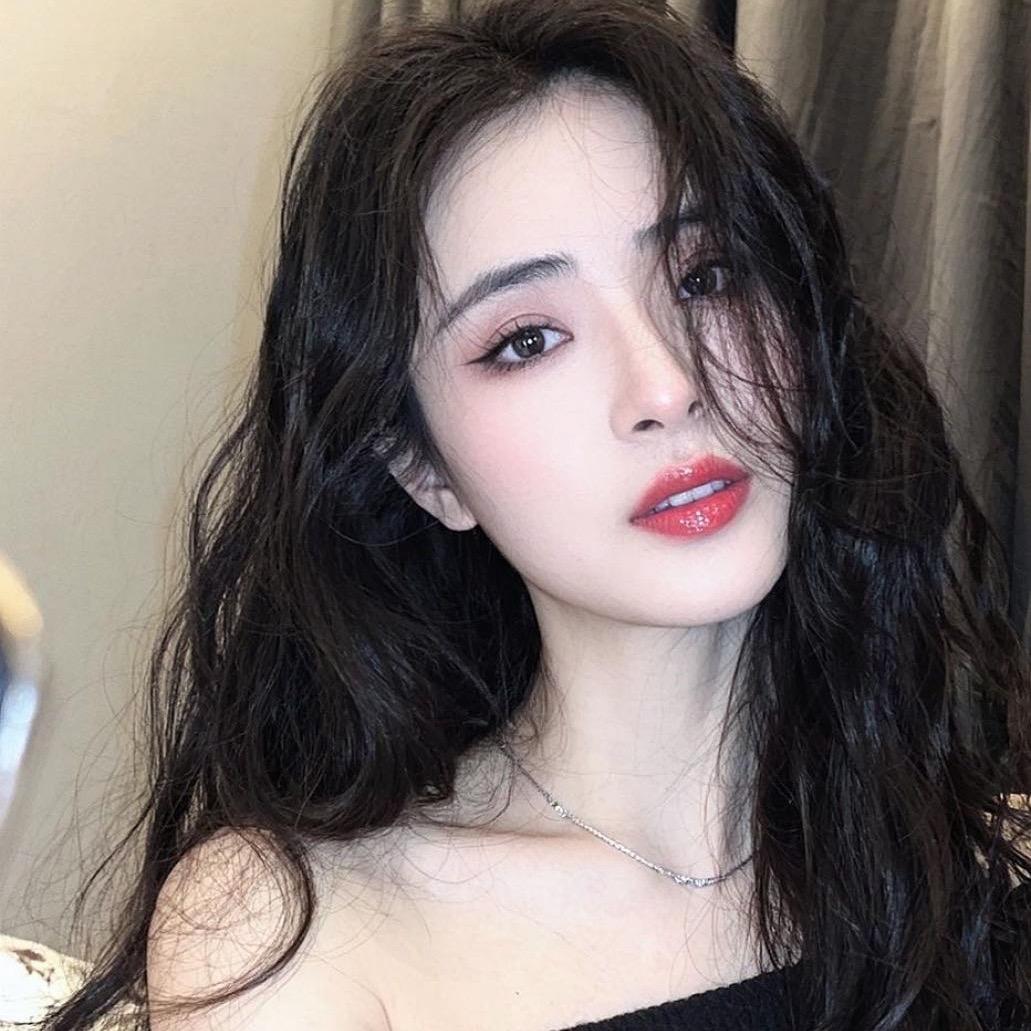 好像是李维维呀！