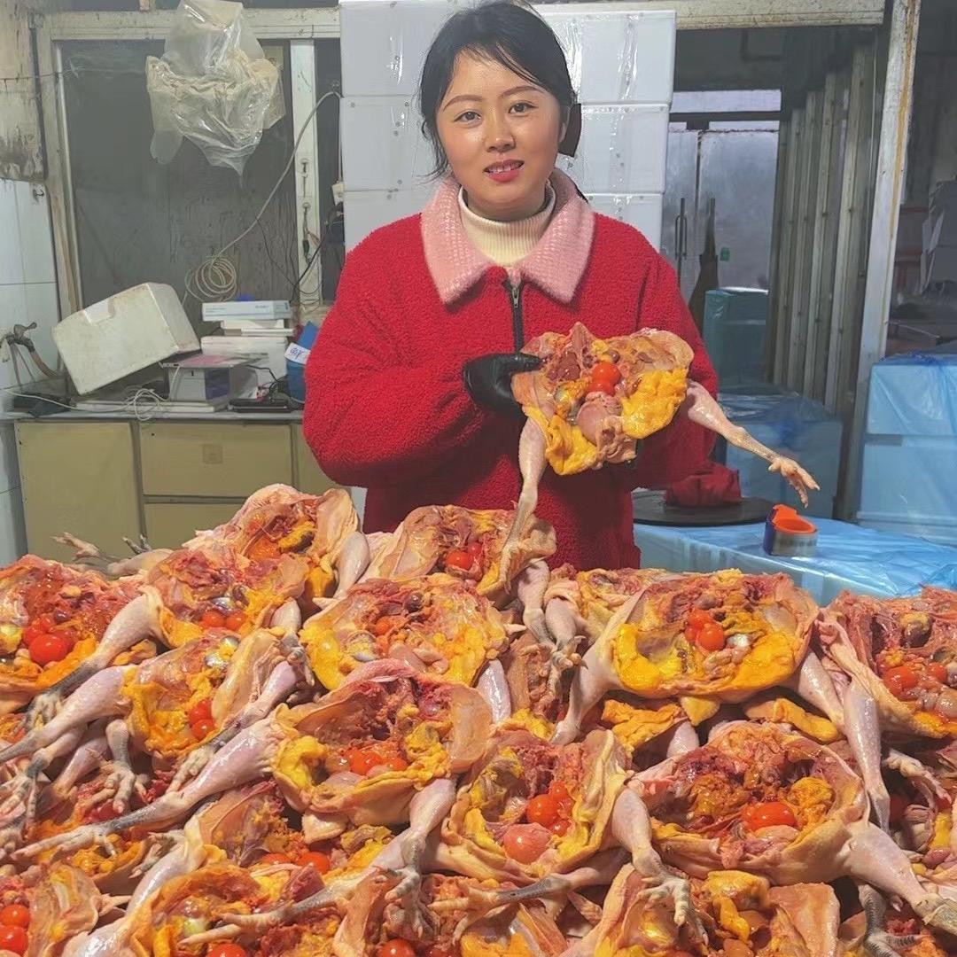 小妹草鸡批发店