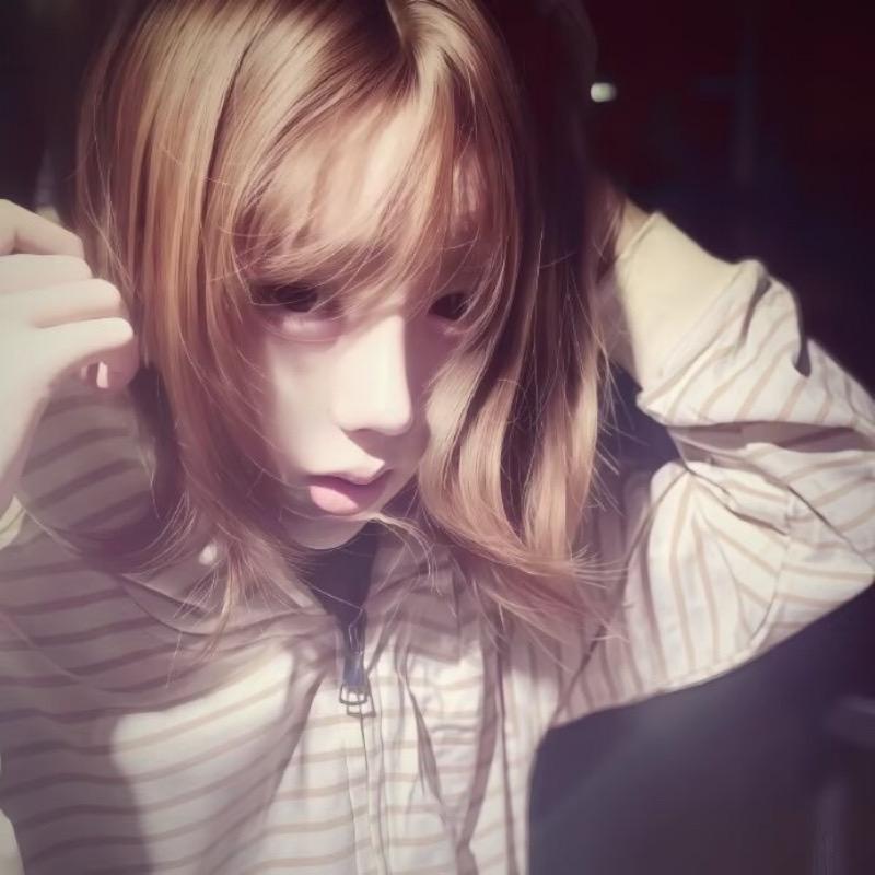 小灰少