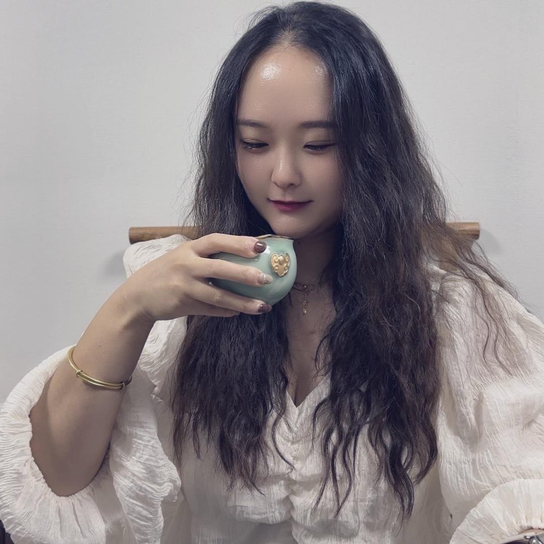 爱喝茶的钟钟‼️