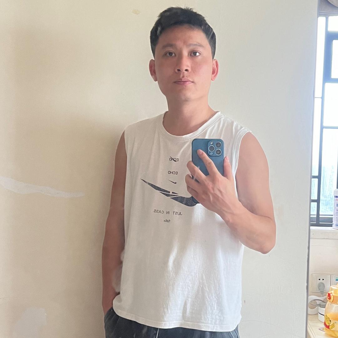 广州忆诺环保科技有限公司—Rocky