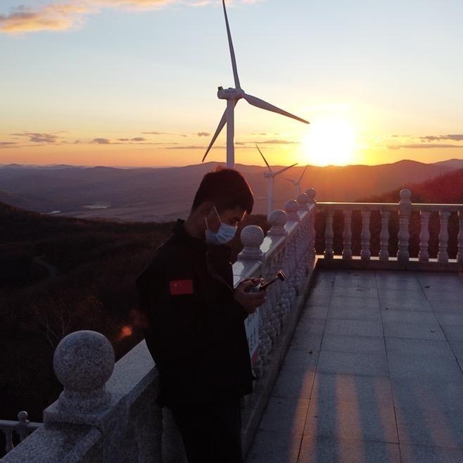 不务正业的吕口口