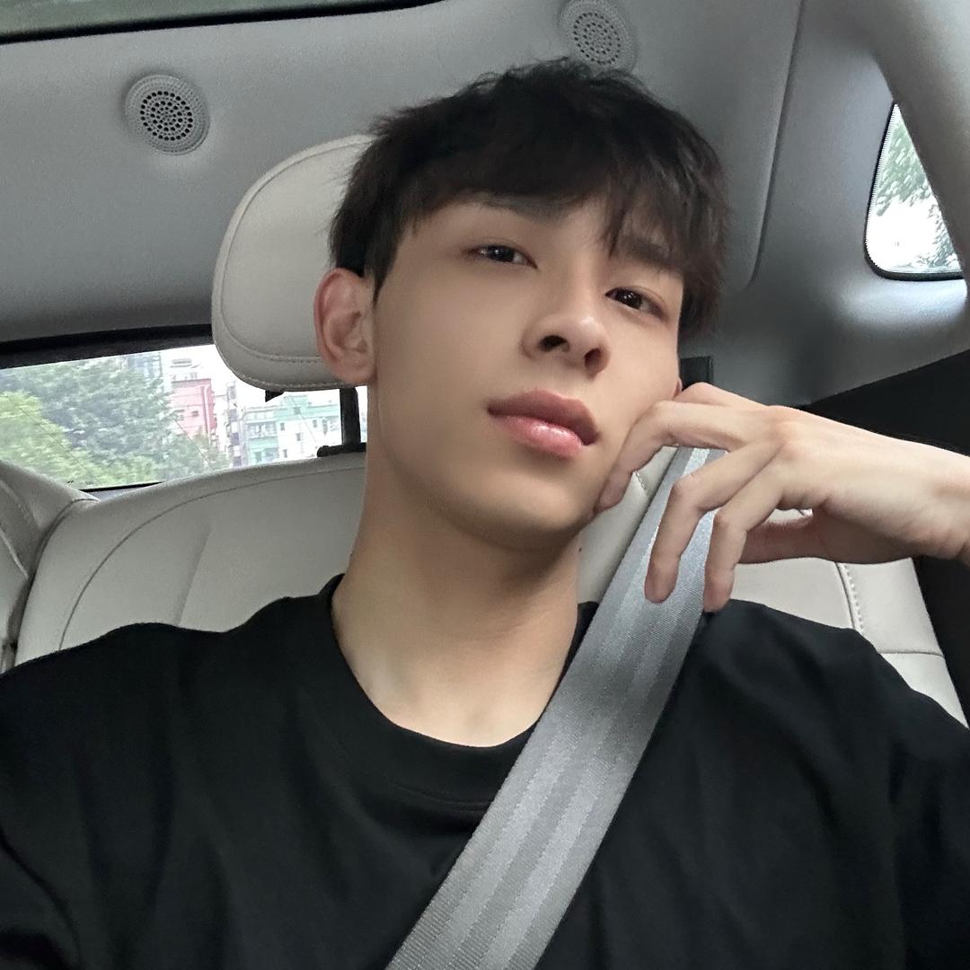 小羊困了w