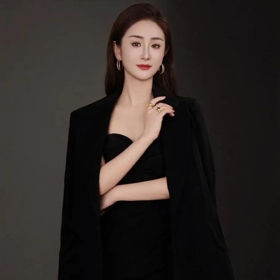 弥渡肉串西施