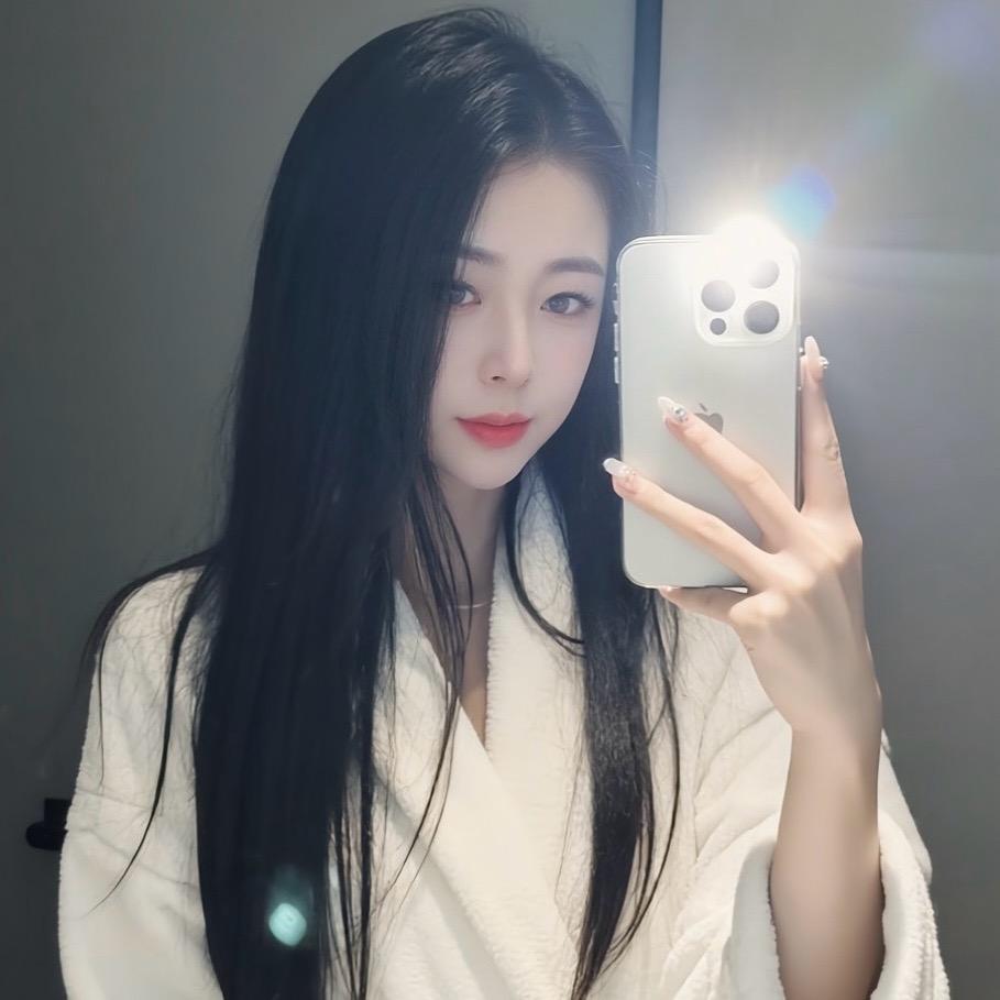 😘专属你的笨丫头😘