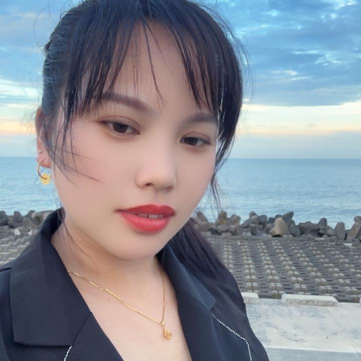 何家姑娘