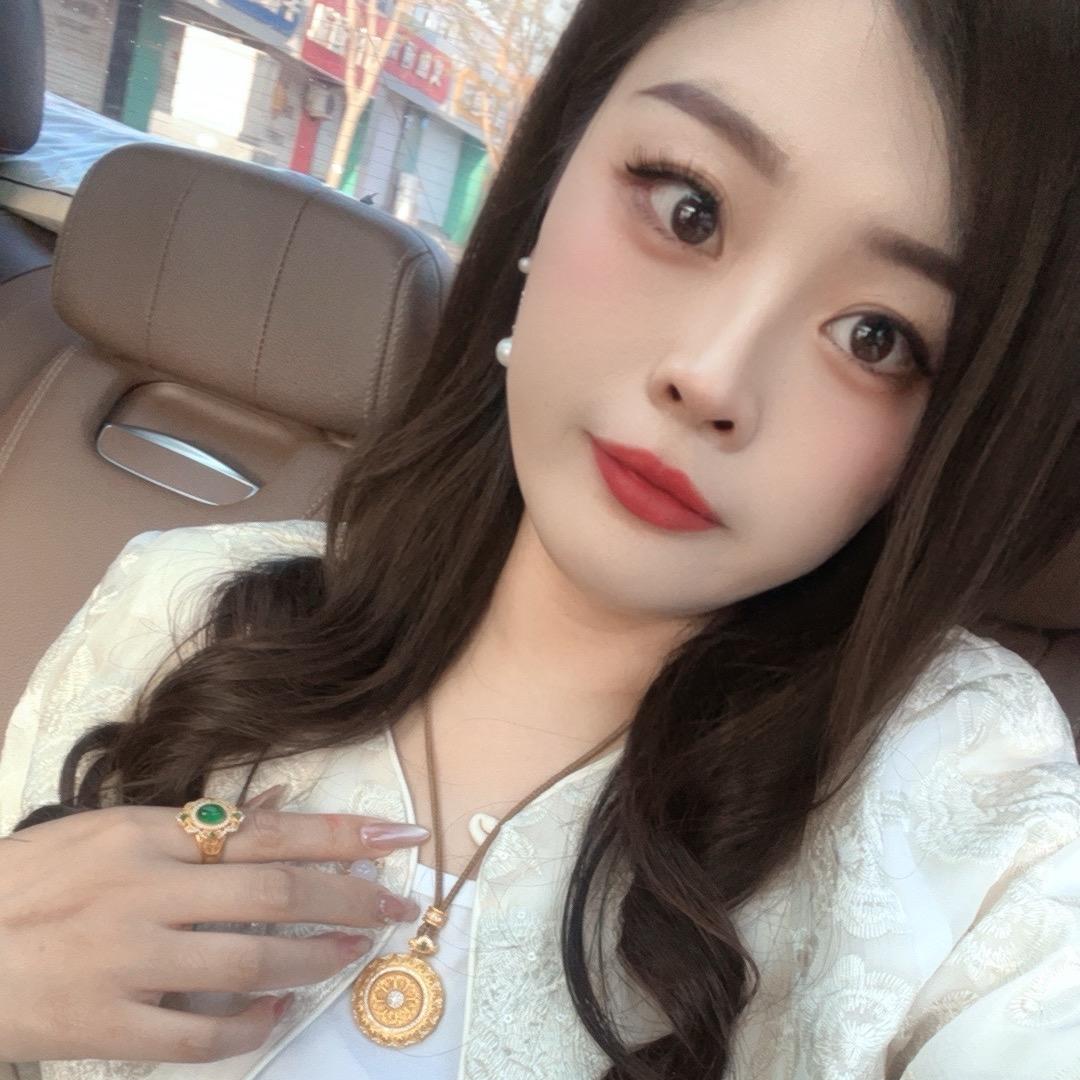 文安荟萃楼珠宝💎杨梅