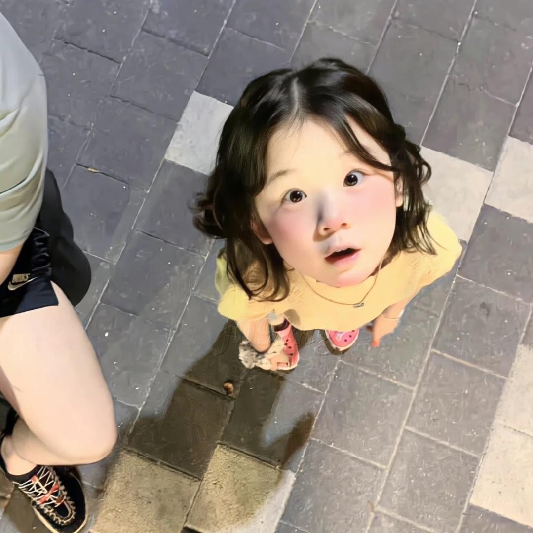 菜菜很困.