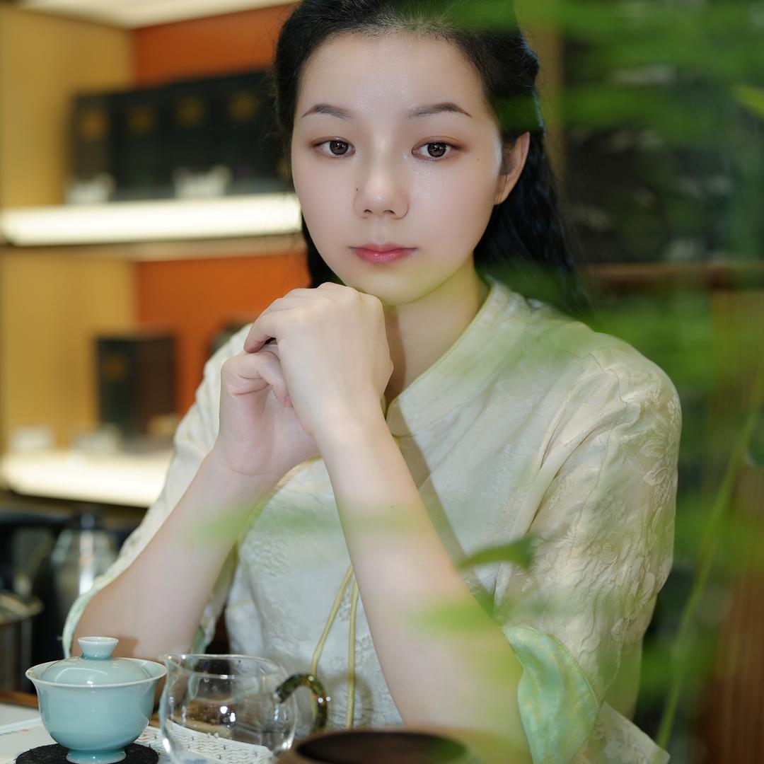灰姑娘的茶铺