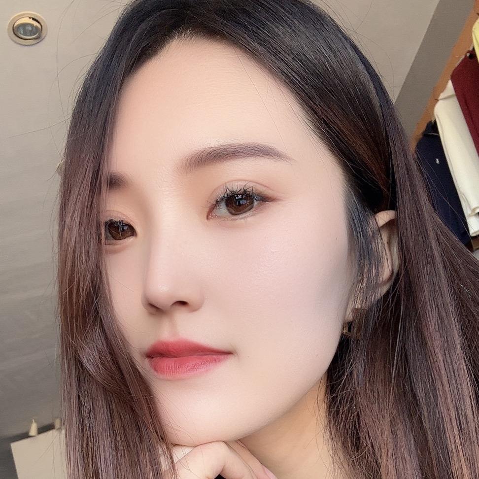 倩倩( っ'-')╮ =͟͟͞͞🏀