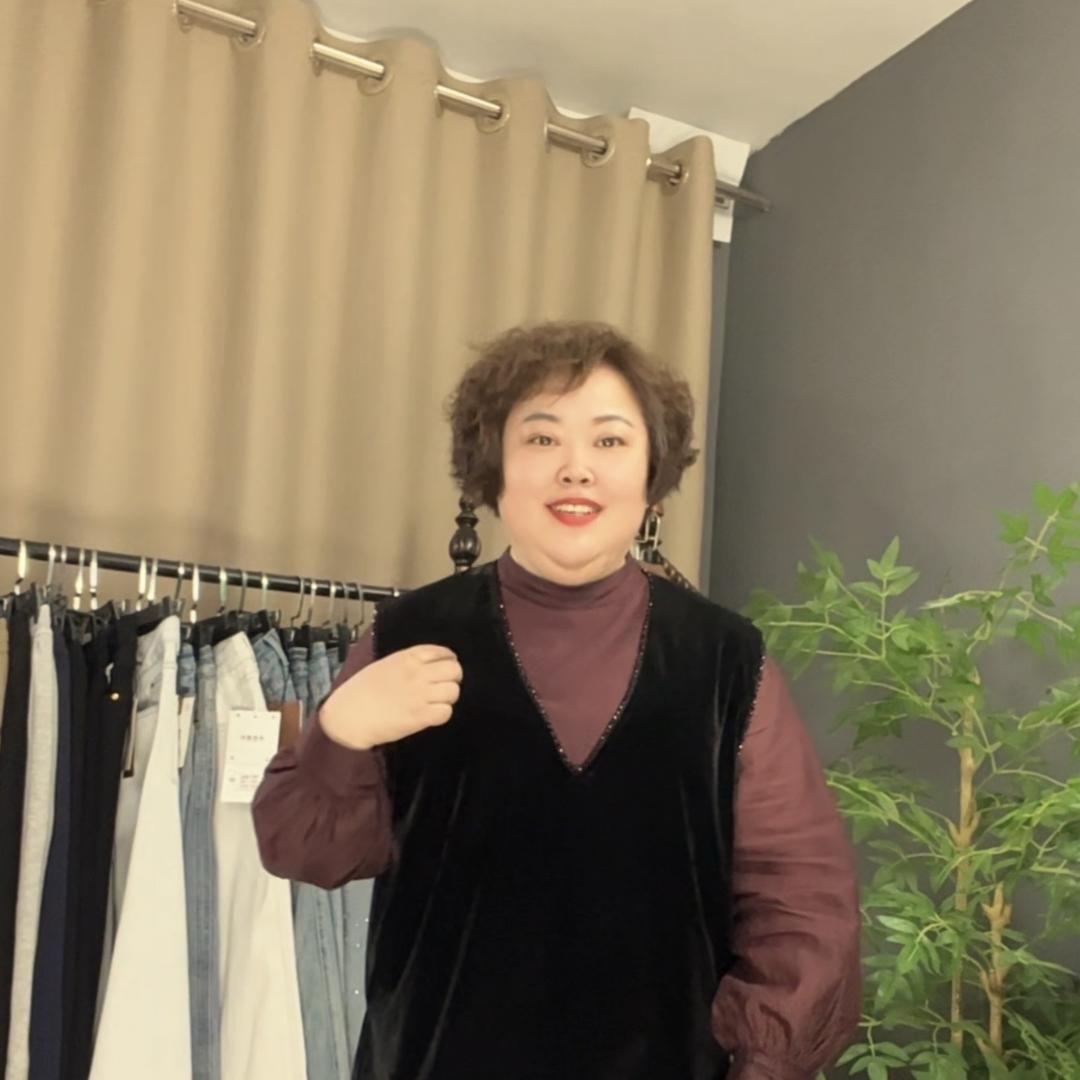 紫韵衣橱工厂大码女装