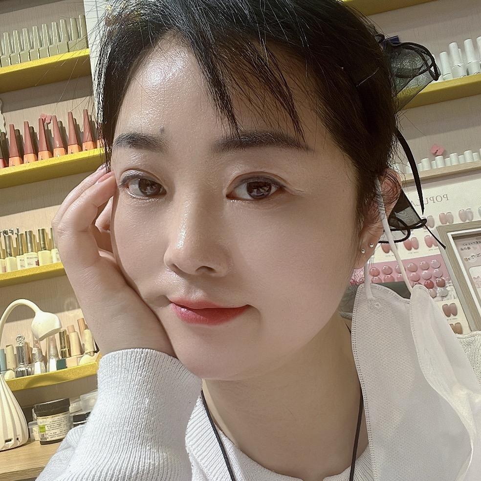 芦苇美甲