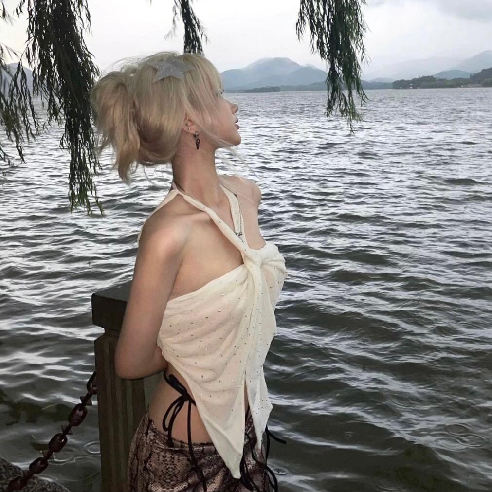 泪 恨…