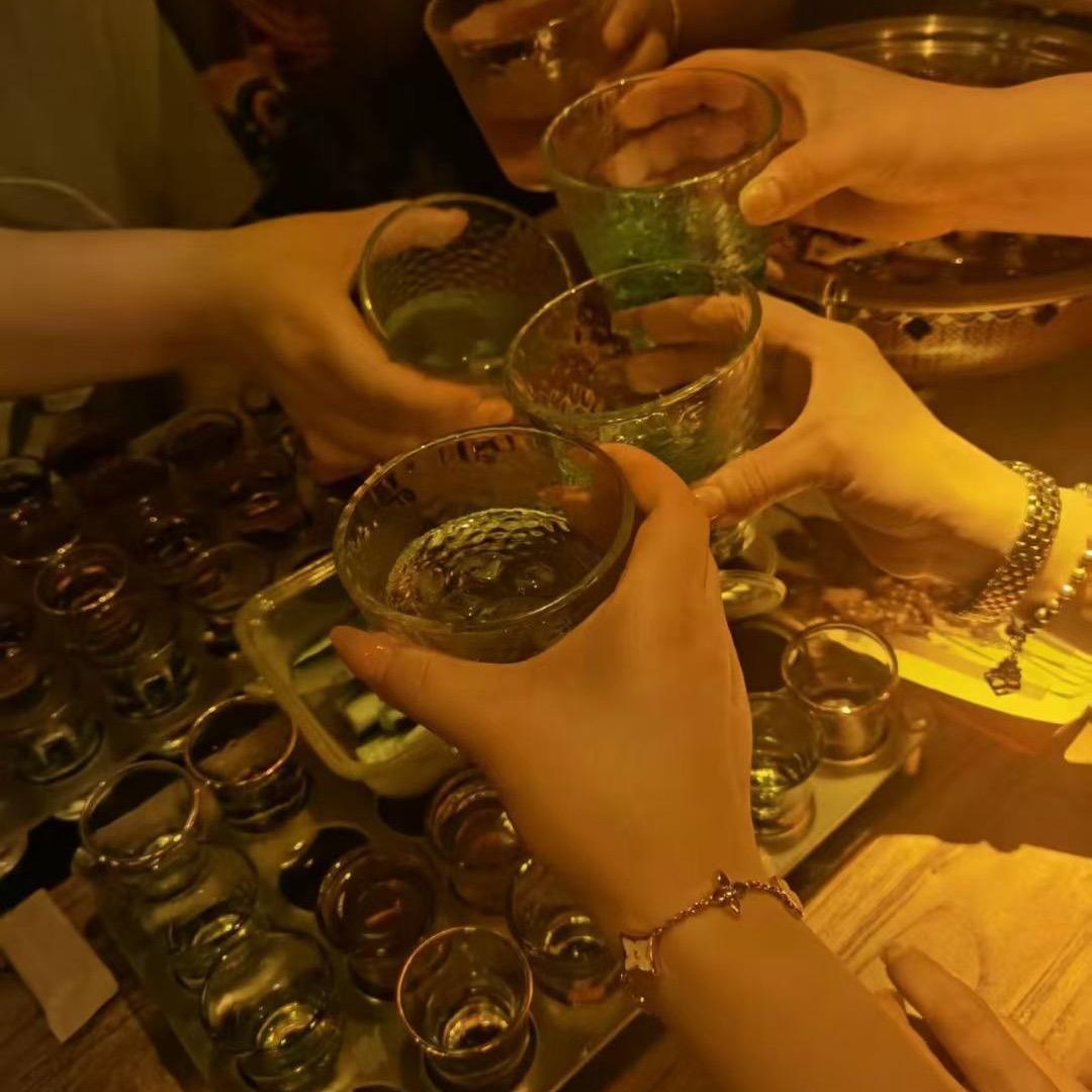 暗度陈仓纸醉金迷