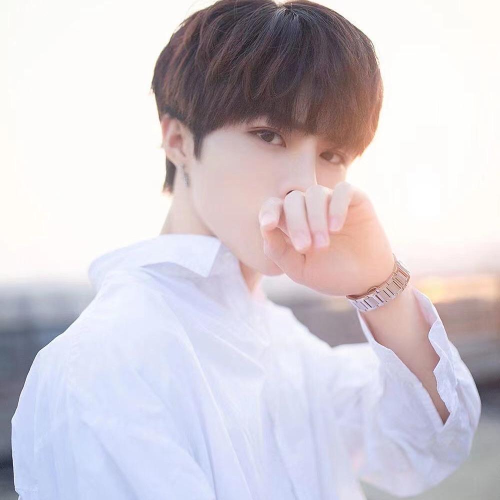李一一⁶¹¹🕊