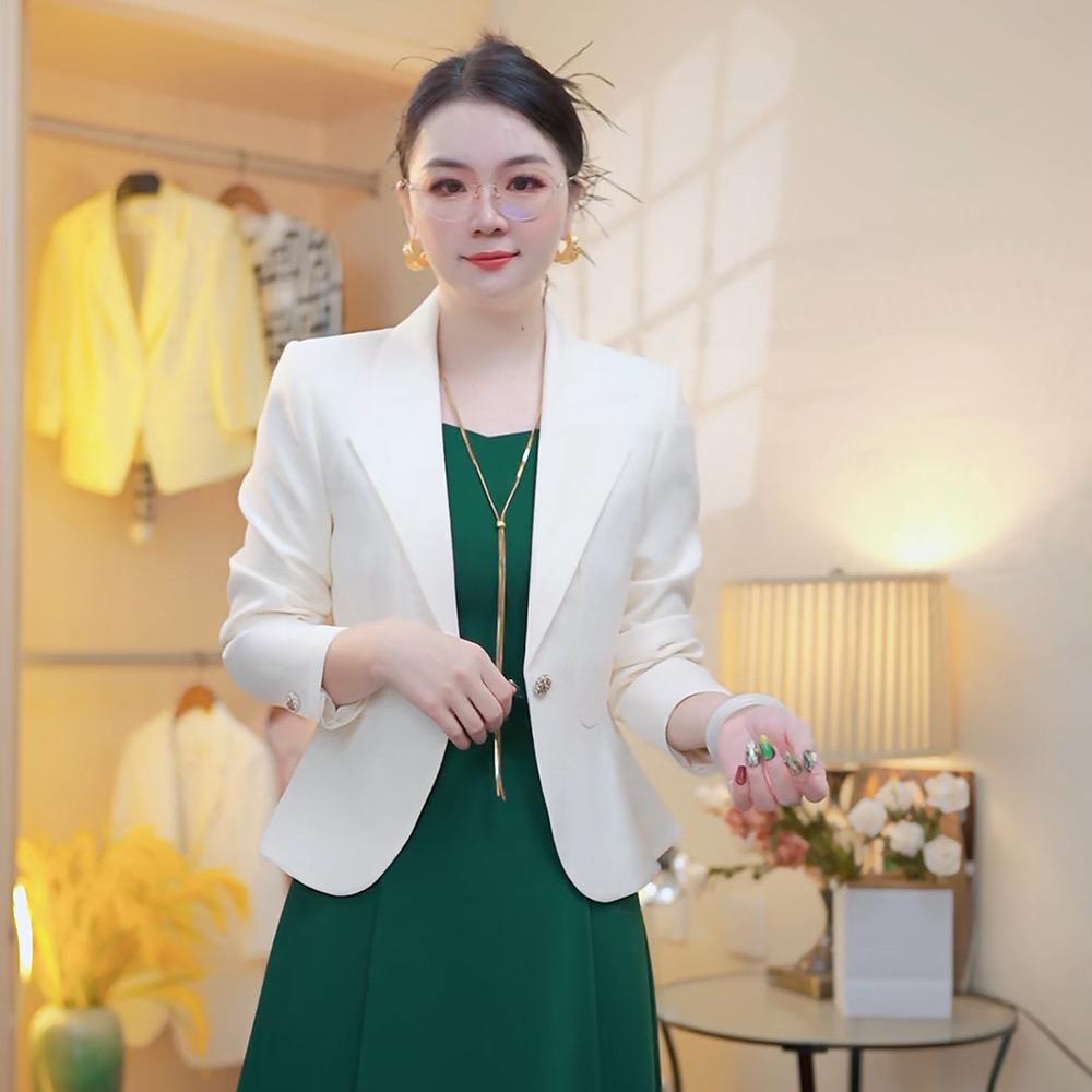 深圳南油优依坊女装穿搭