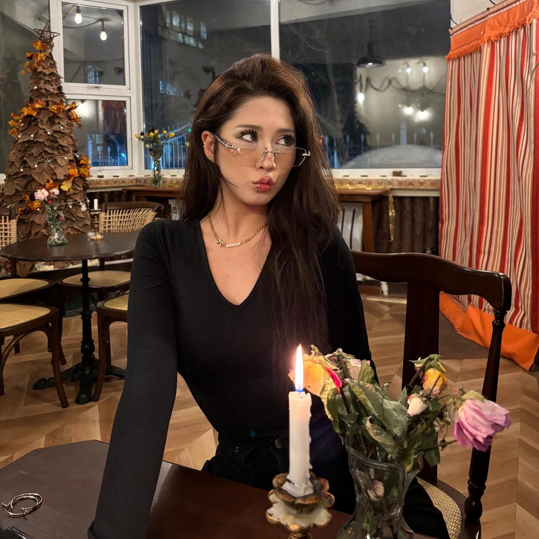 娜娜崽🍒（孕中期）