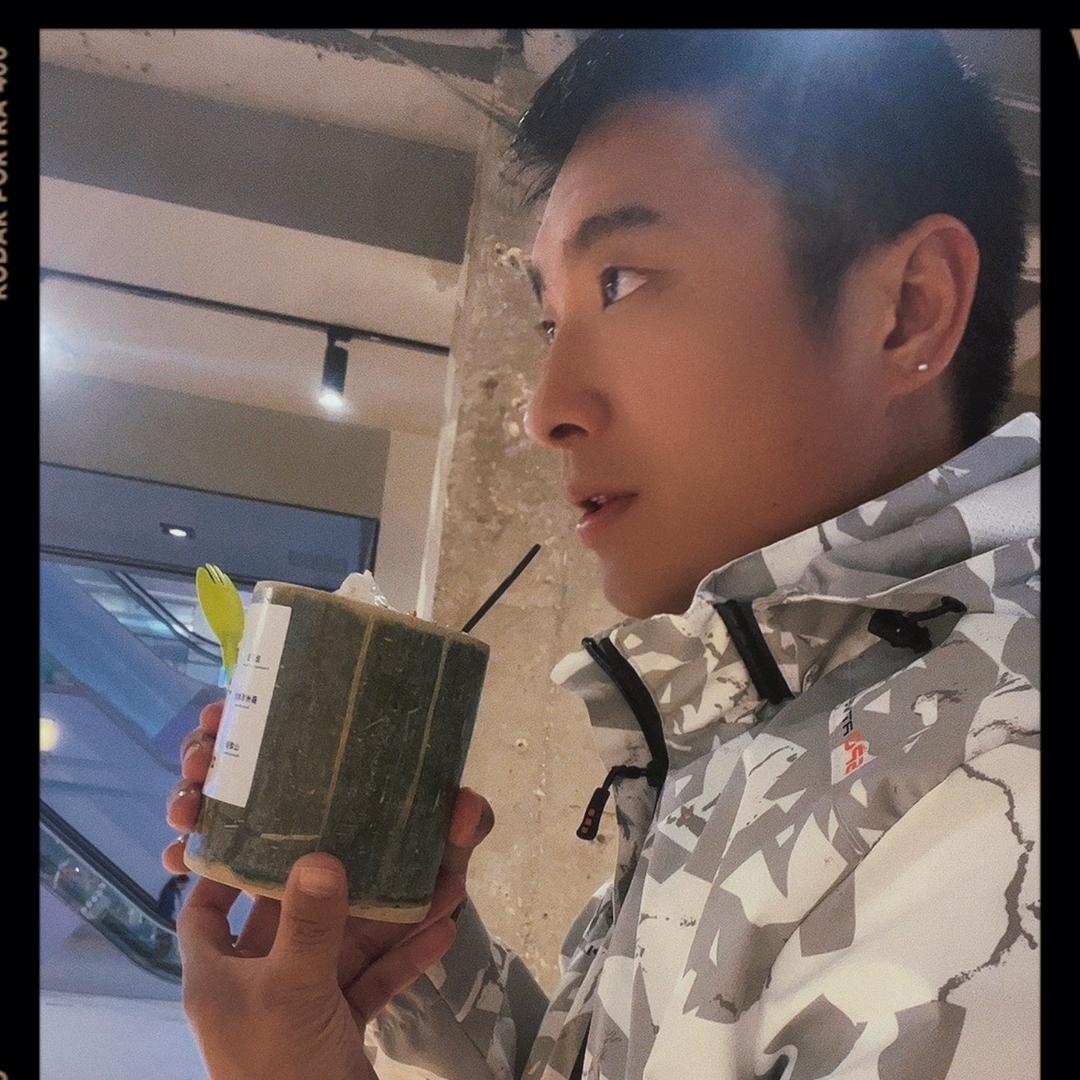 张成美得很