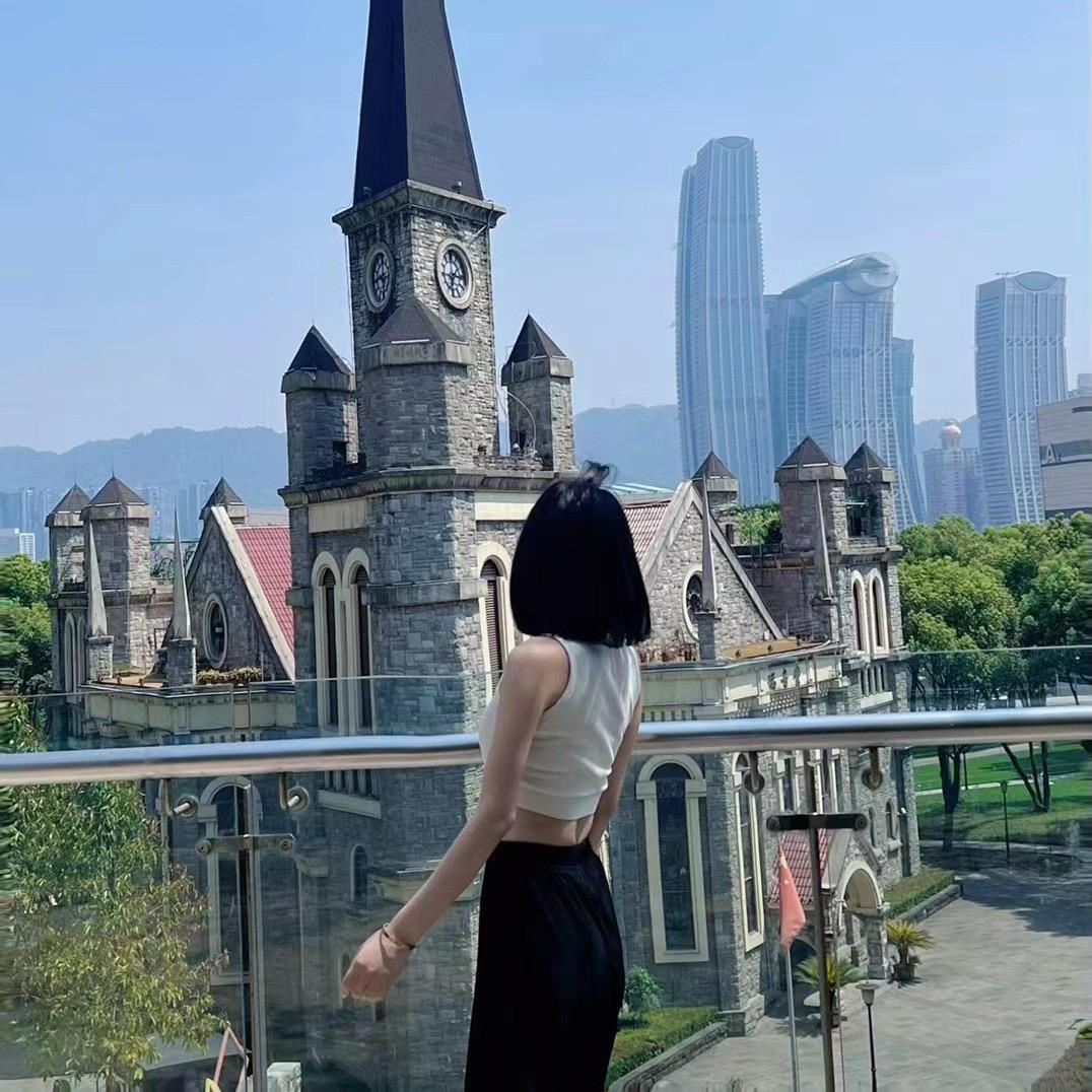 我是你的小姐姐呀💕