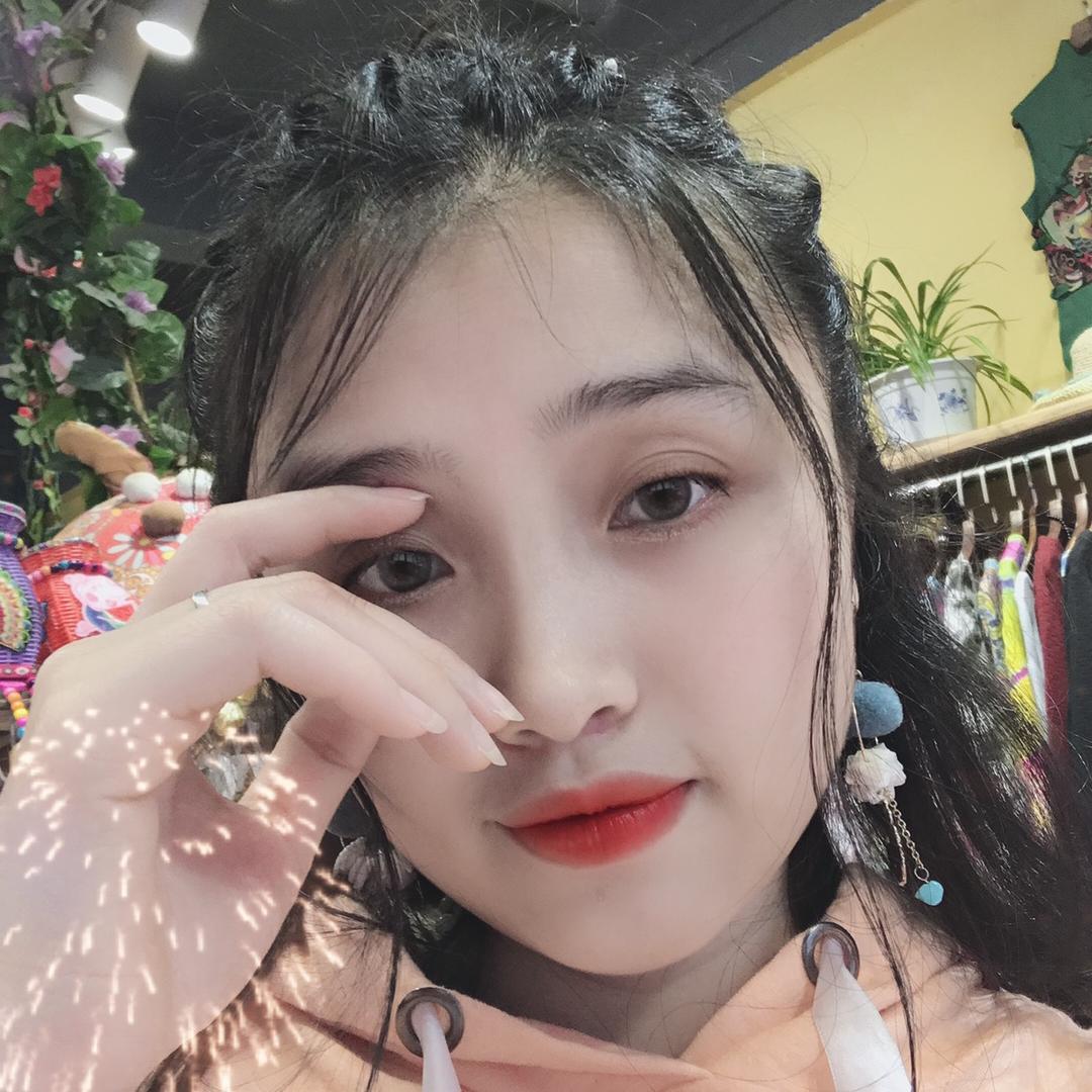 ꧁꫞꯭蕾蕾꫞꧂