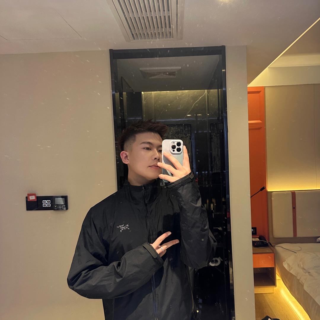 深圳市星虹能源-謝鴻宇