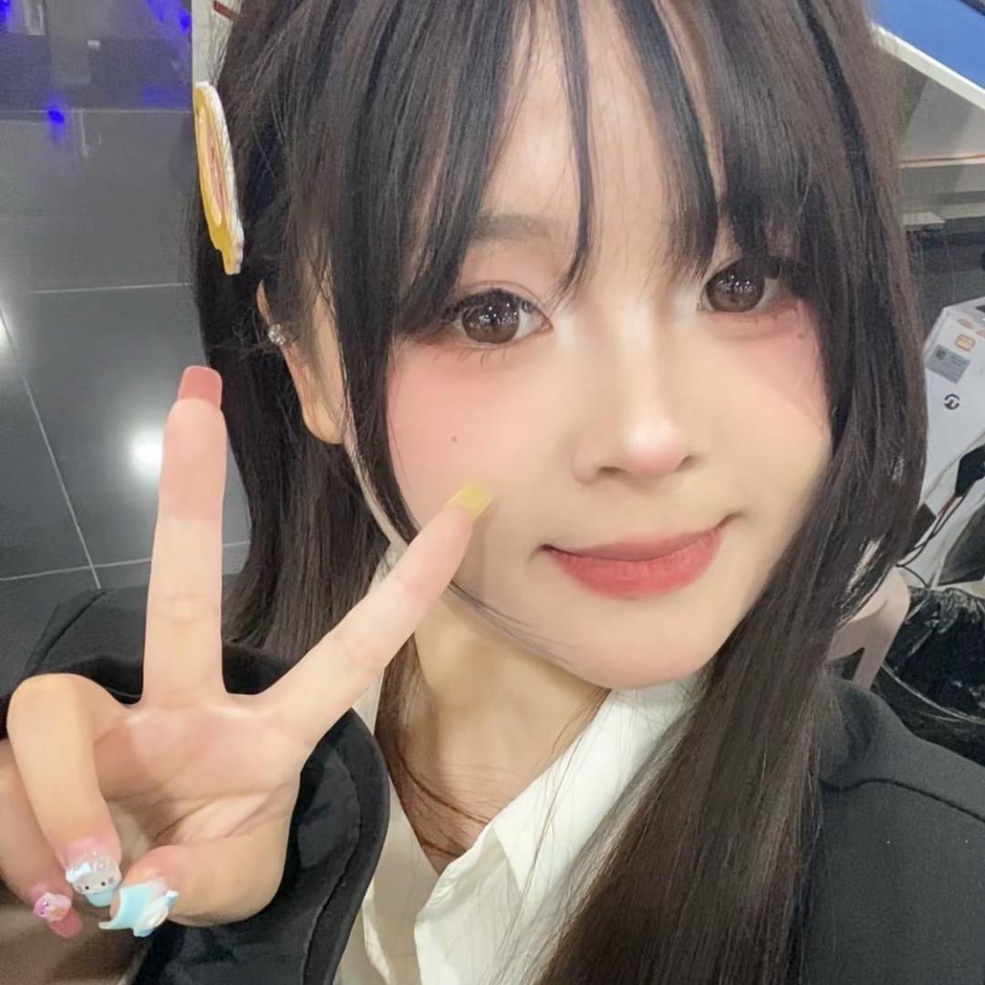泡芙女王🧁