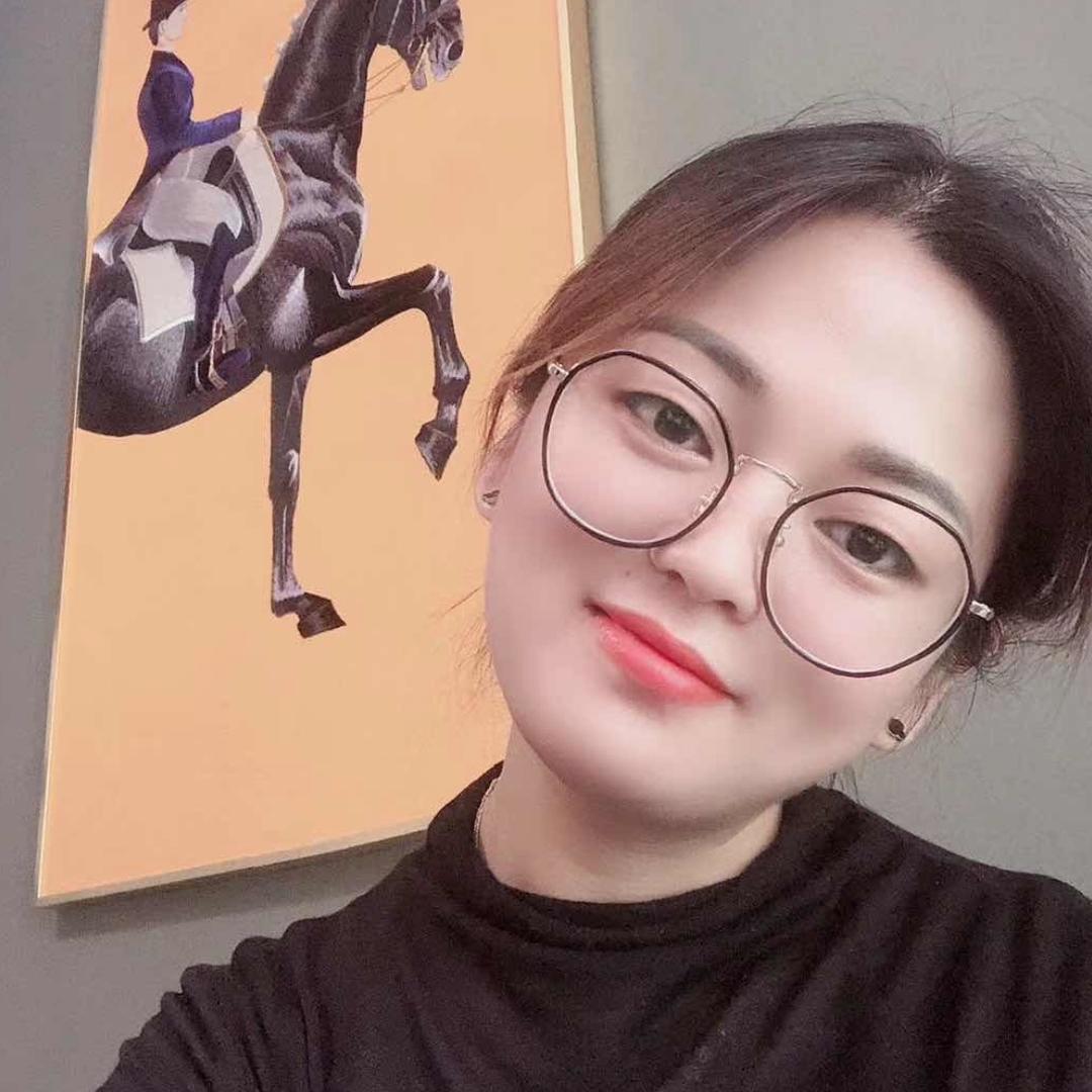 娜娜(全案设计)