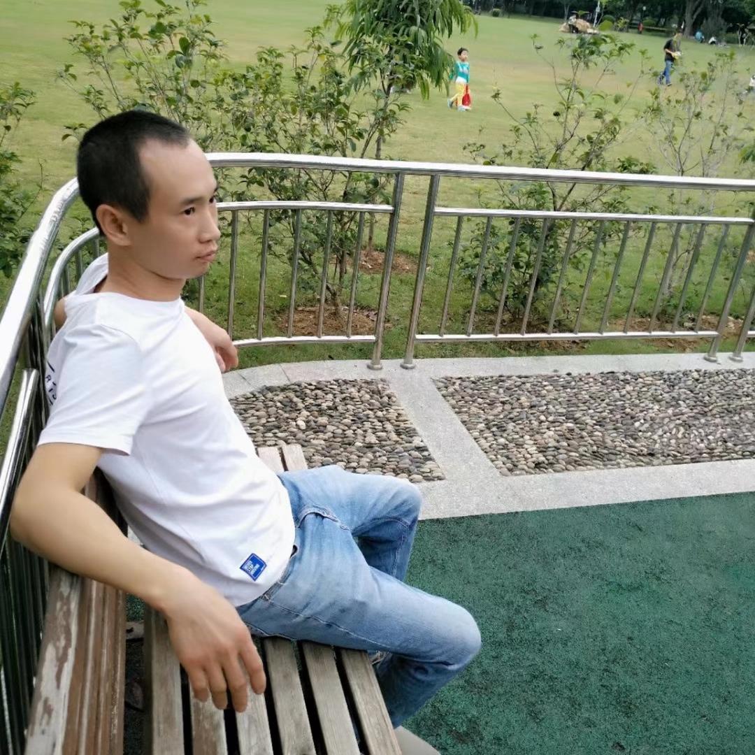 小钢炮