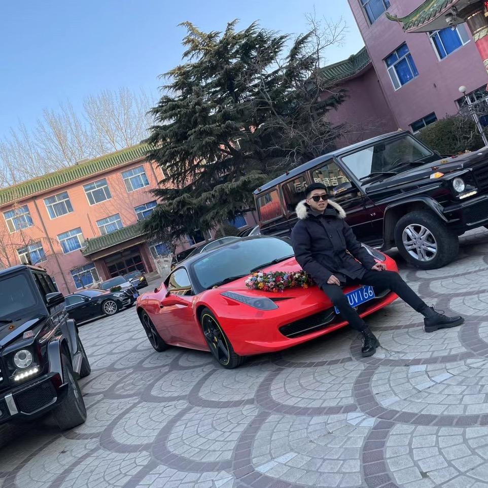 青岛银河豪车 租用豪车联系我