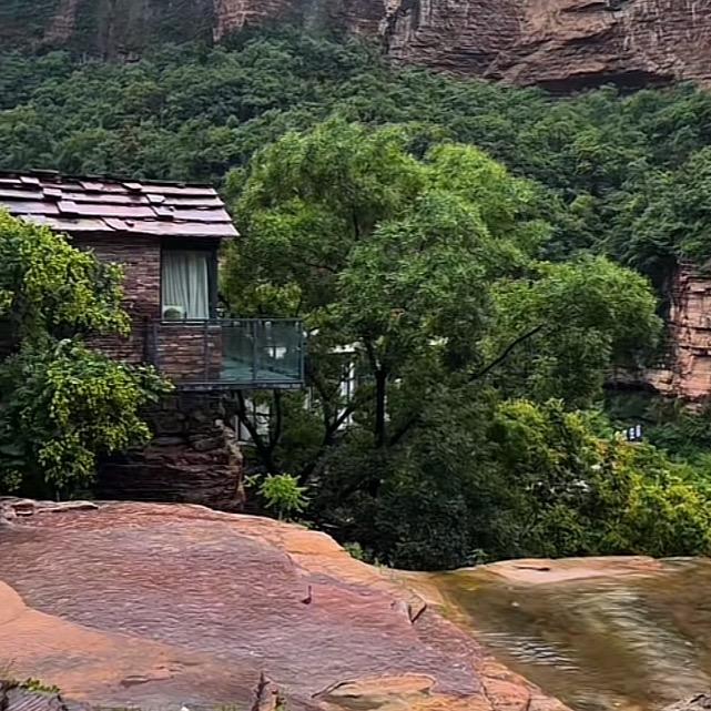 章露