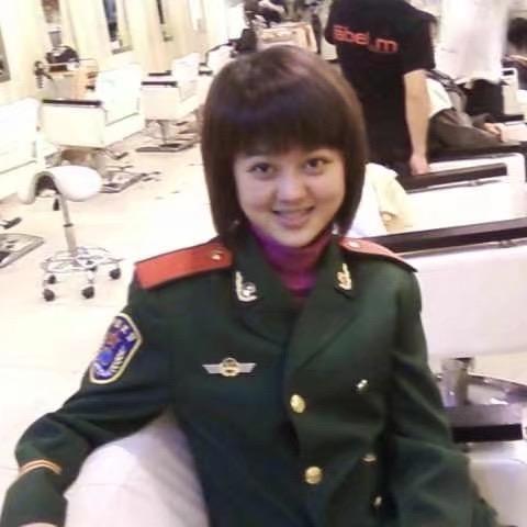 刘班长🇲🇦(退役女兵）