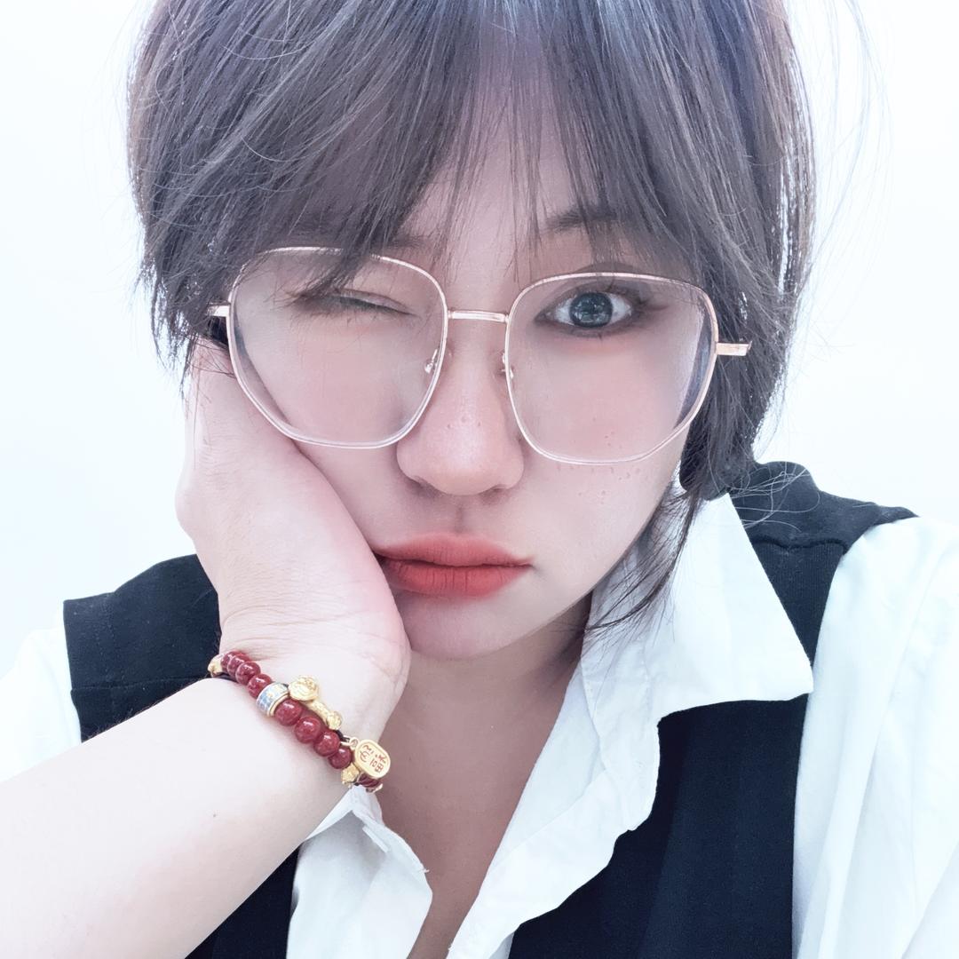 理不理💫