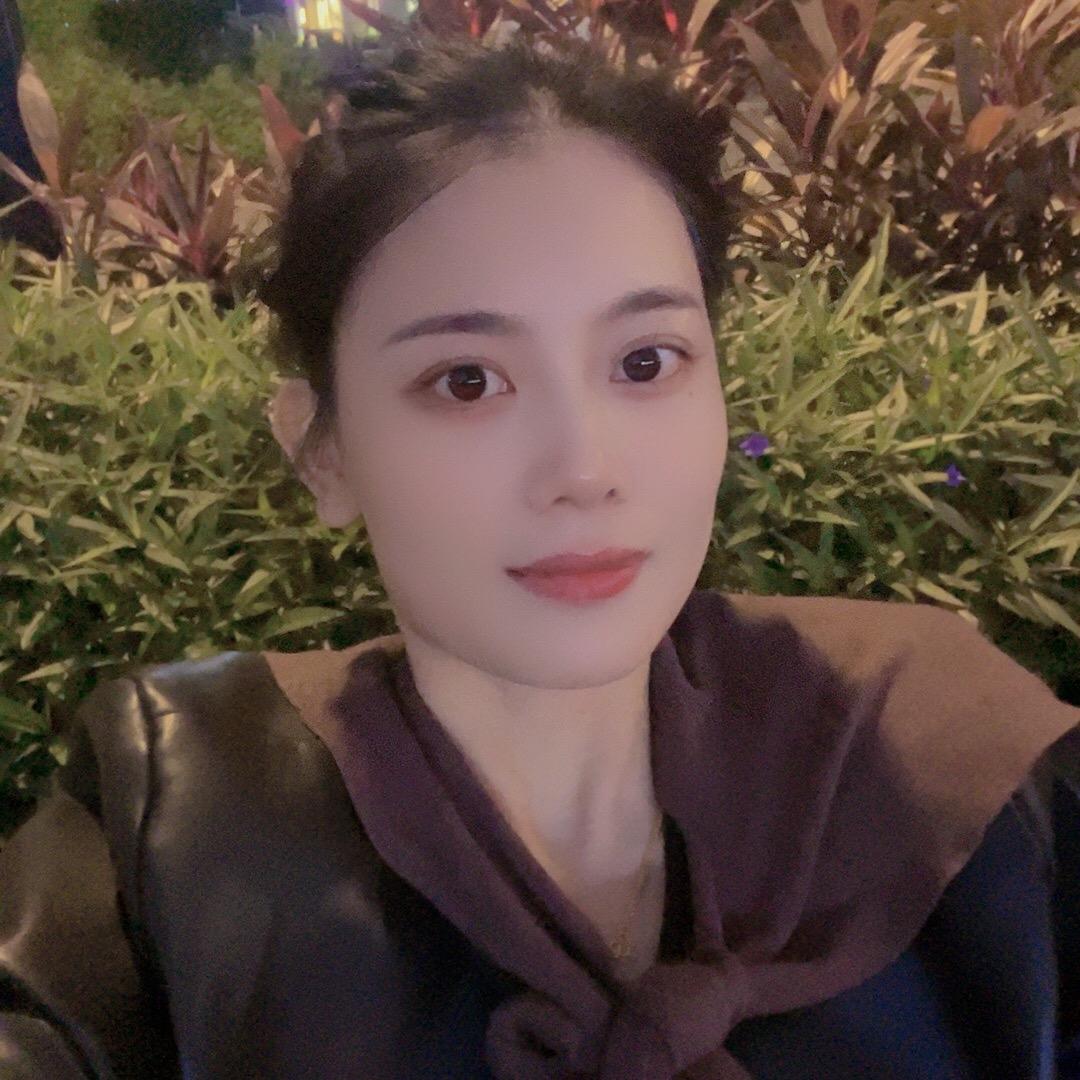 小蔡女装定制