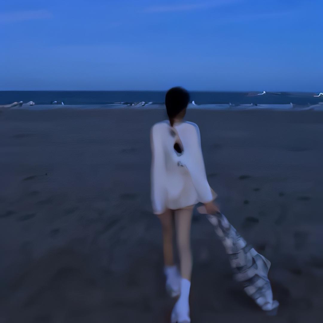 899.