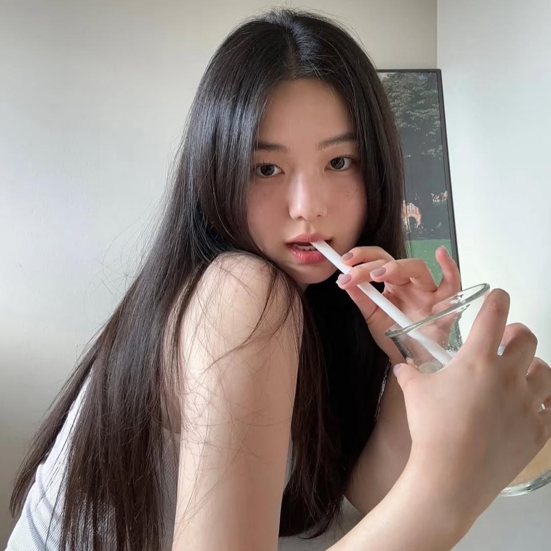 甜甜心动了