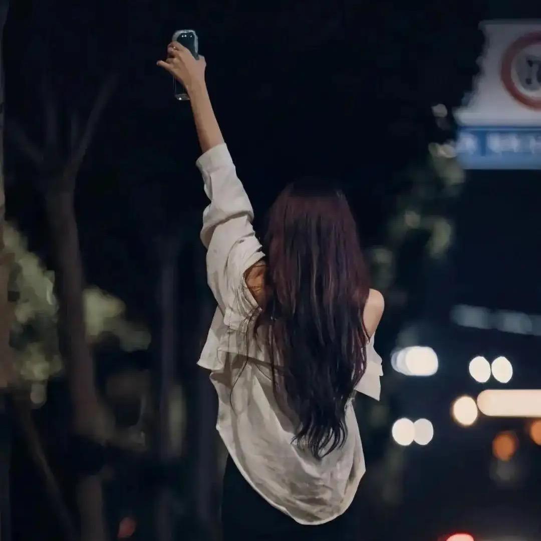 @  嗯 哼～