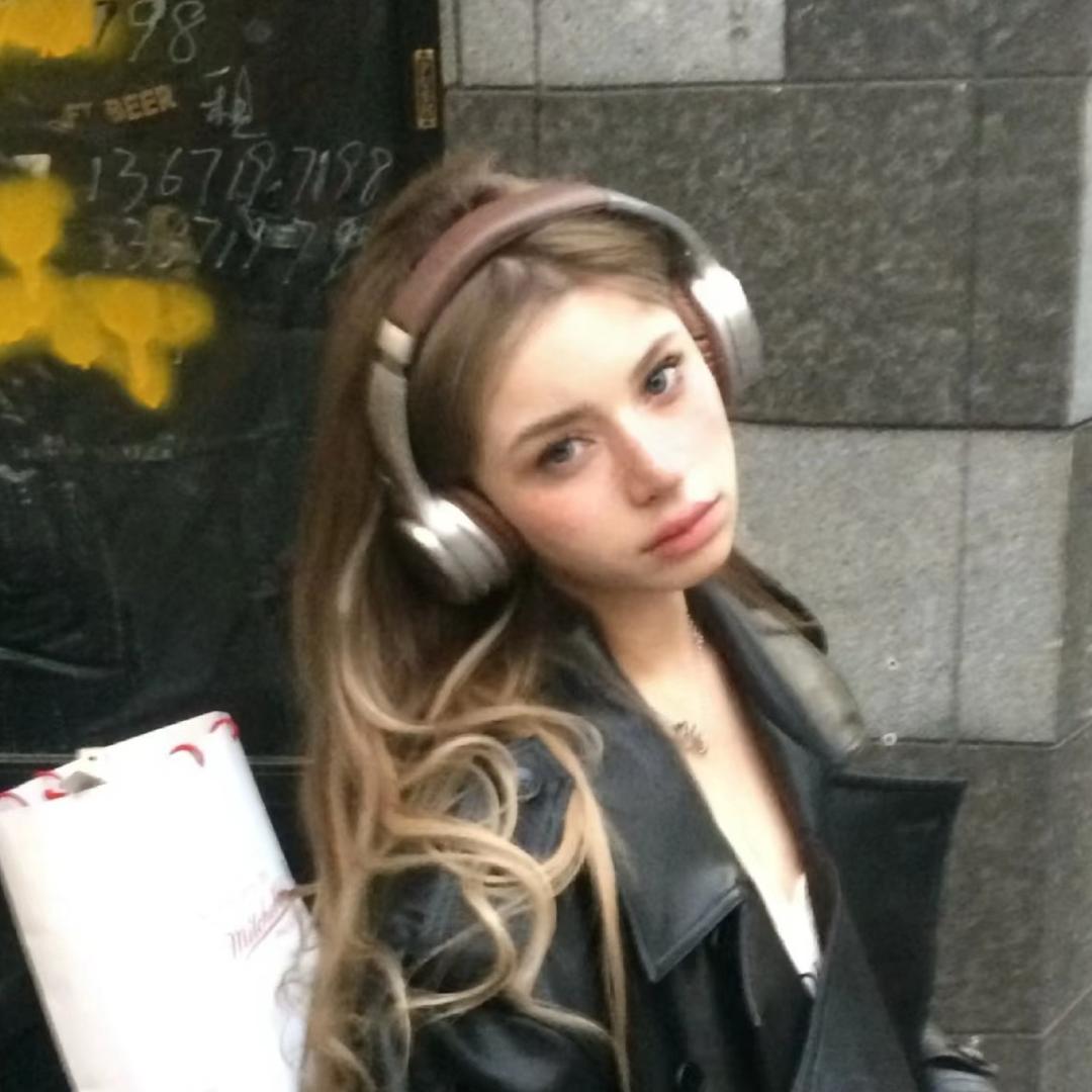 红胖爱化妆