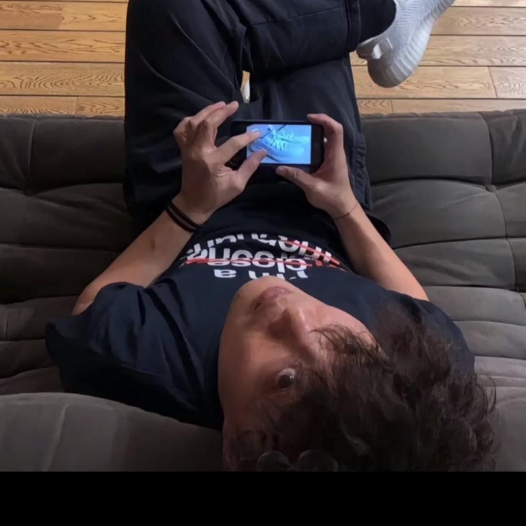 L