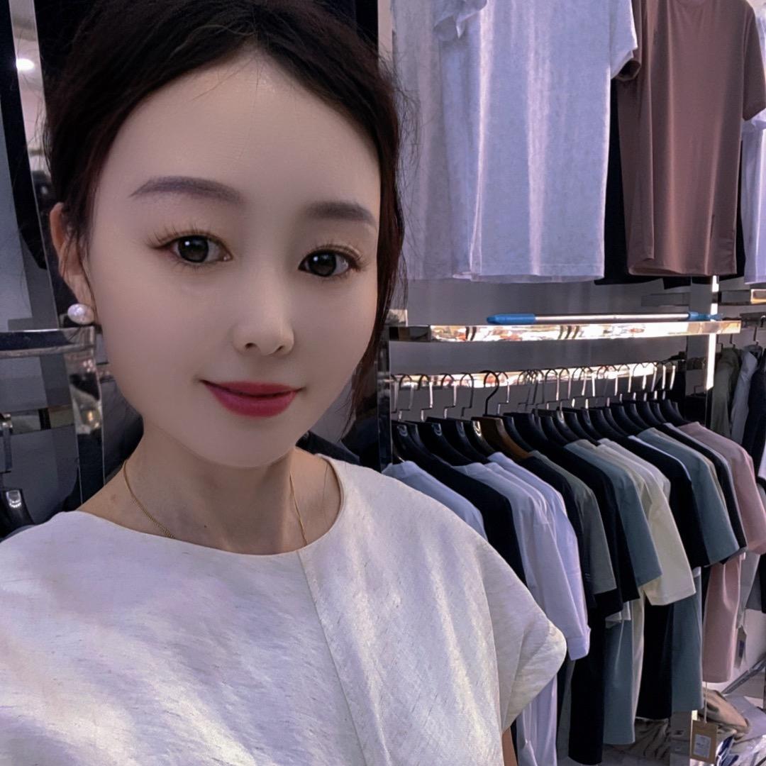 正阳步行街北段 【绅度男装】