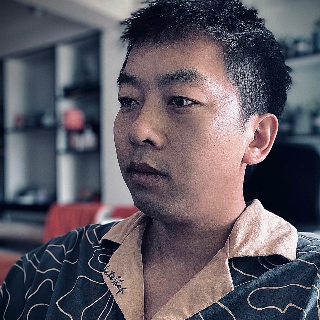 晨宏D