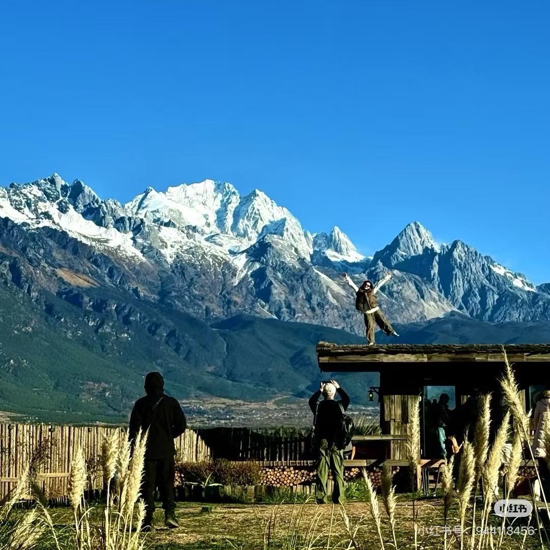 六七是化妆师！